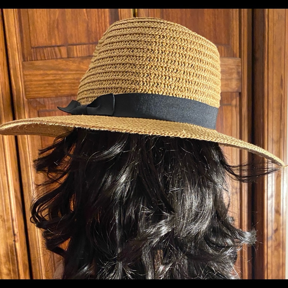 Hat - Picture 3 of 6
